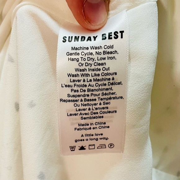 Aritzia Sunday Best White and Black Heart Wrap Dress Size 8 - Picture 6 of 9